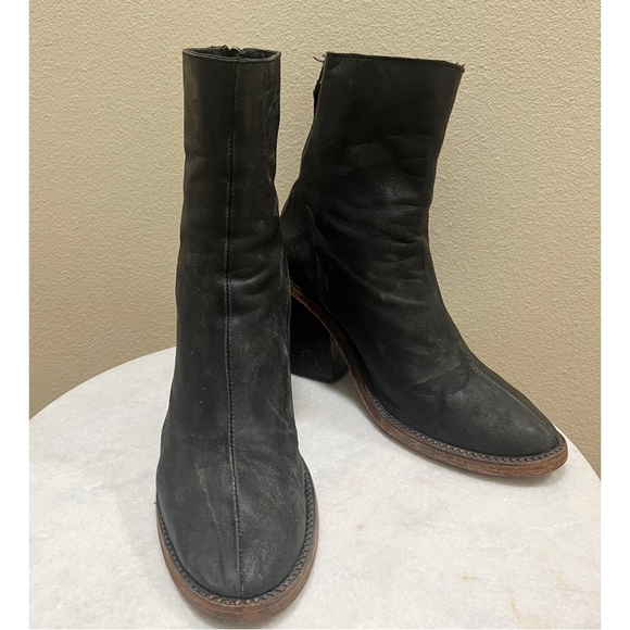 FREE PEOPLE Marquis Black Soft Leather Heel Boots in Size 41 - Picture 7 of 8